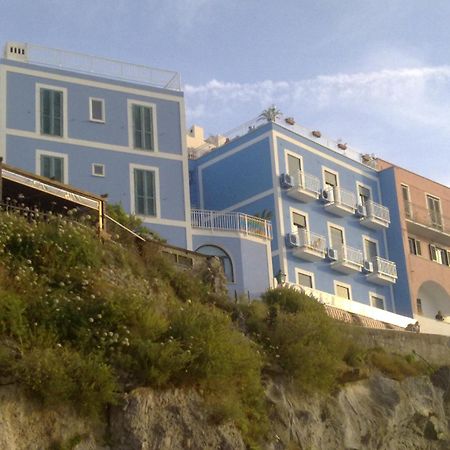 Hotel La Baia Ponza Eksteriør billede