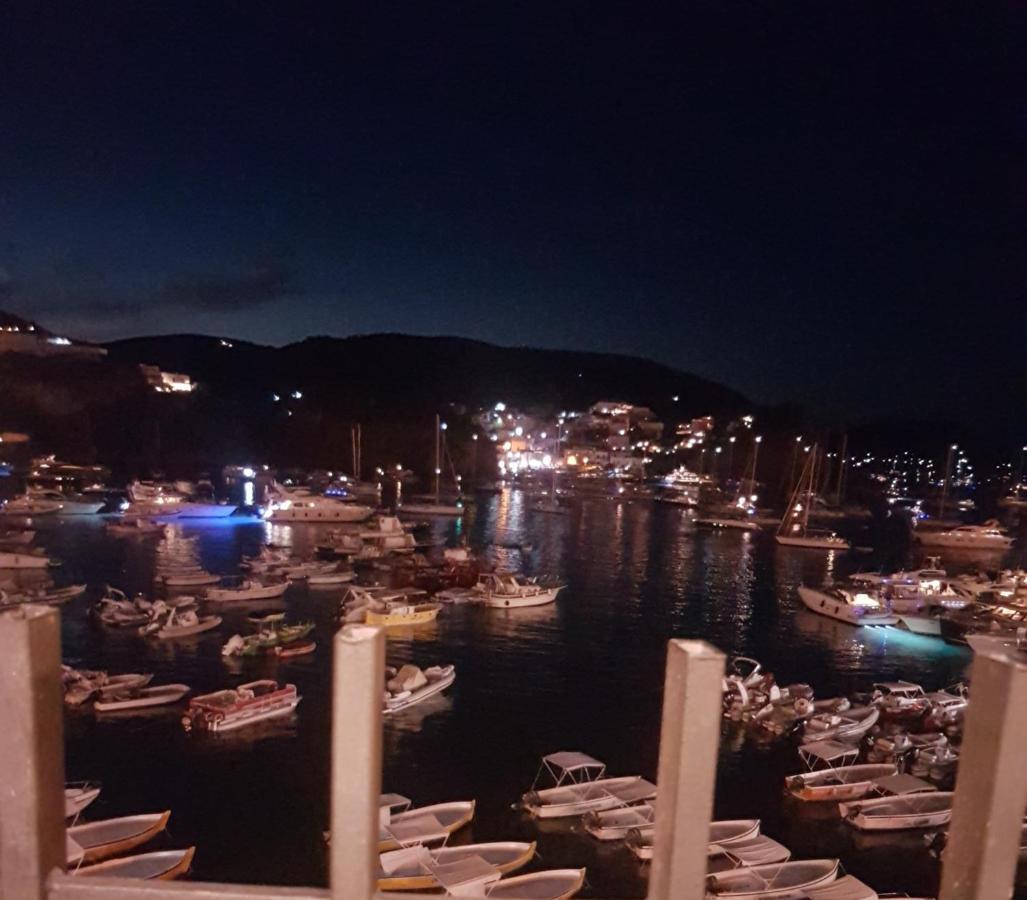Hotel La Baia Ponza Eksteriør billede