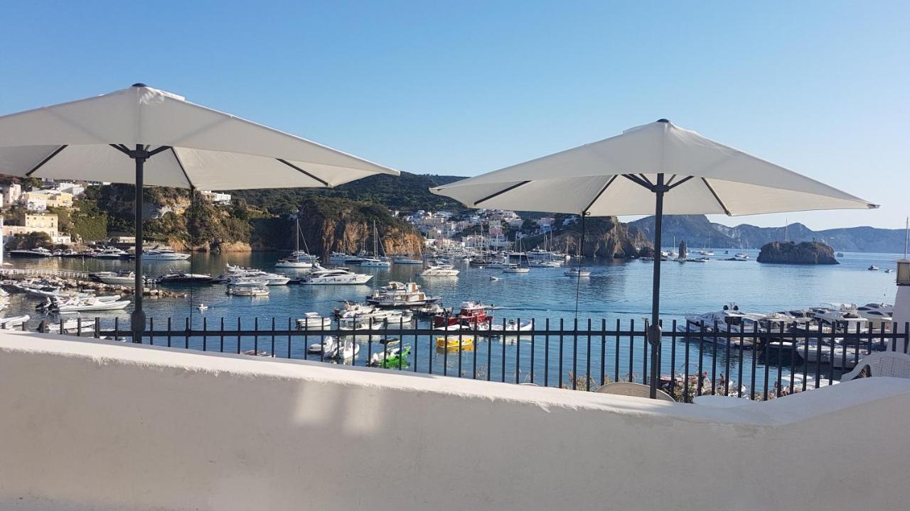 Hotel La Baia Ponza Eksteriør billede