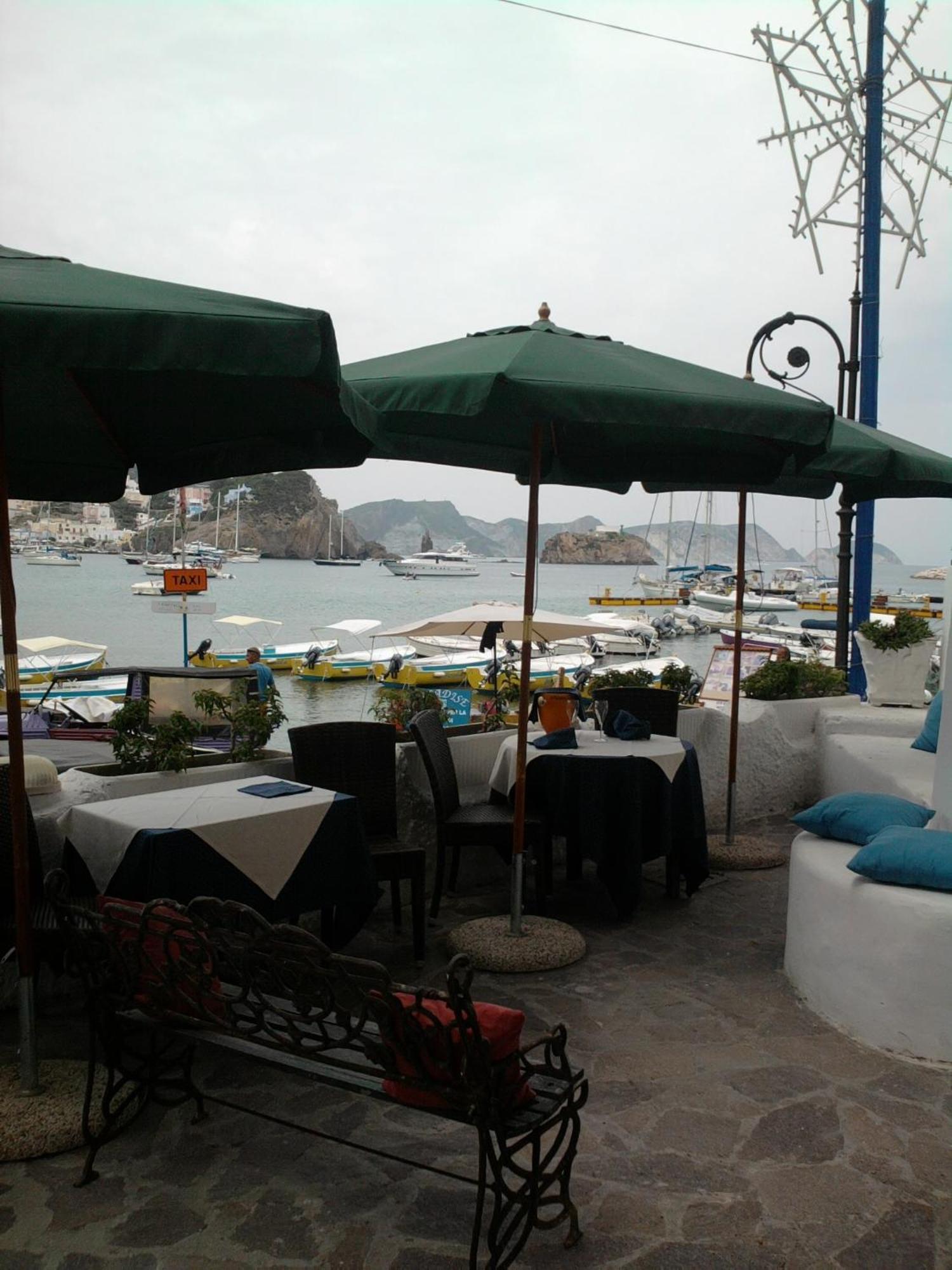 Hotel La Baia Ponza Eksteriør billede