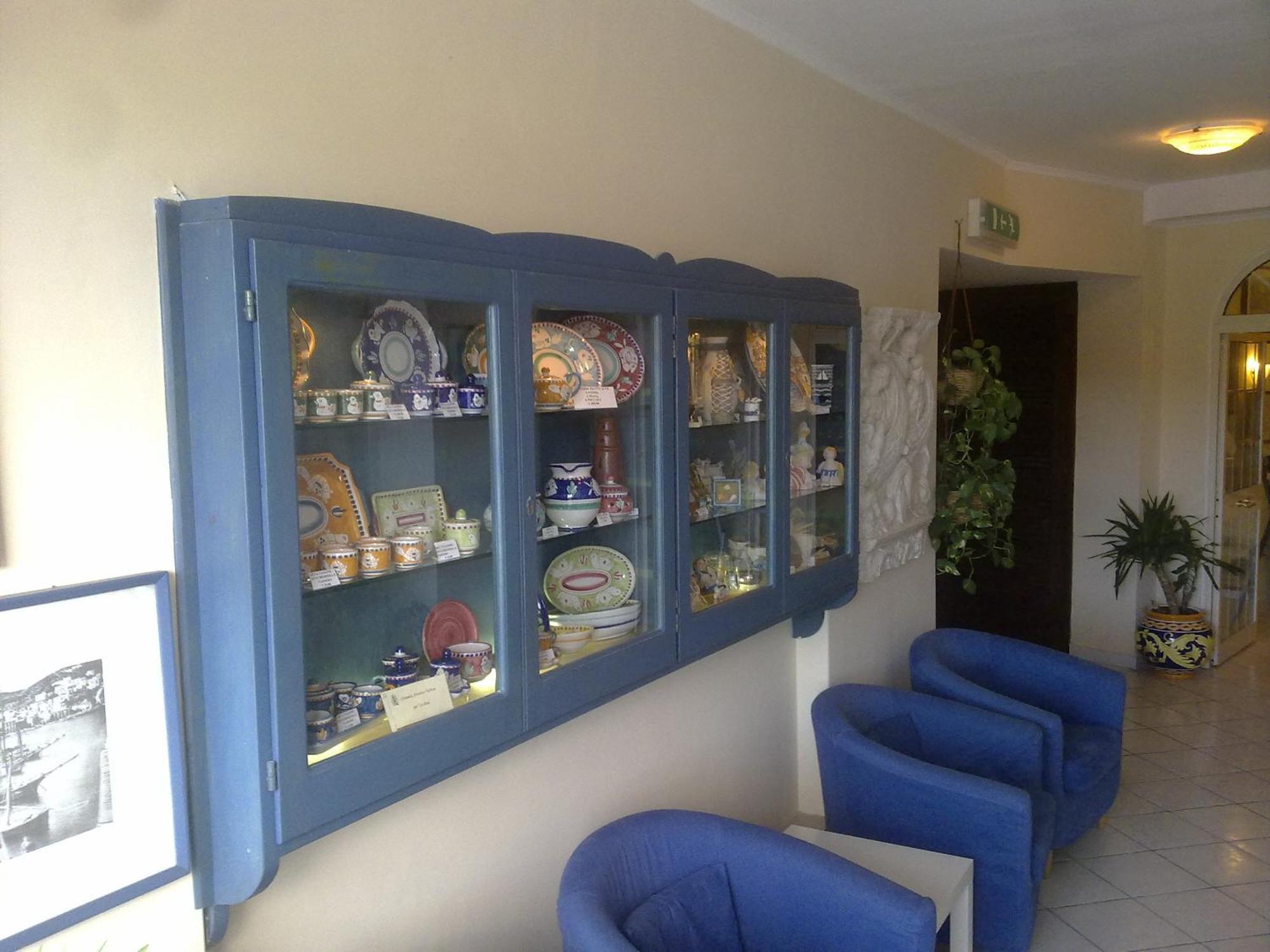 Hotel La Baia Ponza Eksteriør billede
