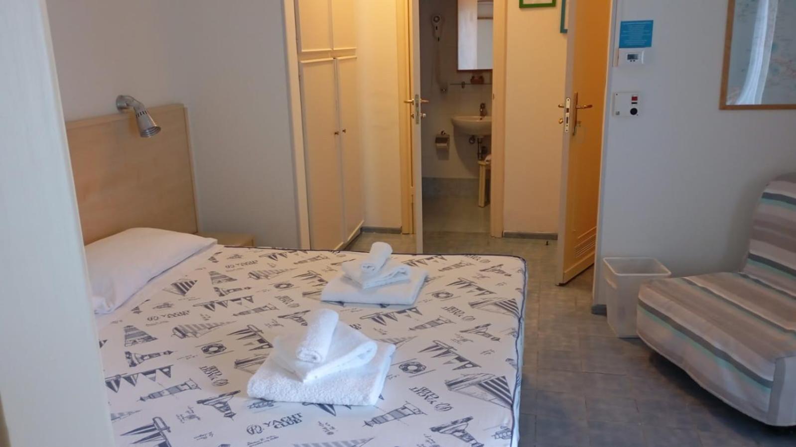 Hotel La Baia Ponza Eksteriør billede