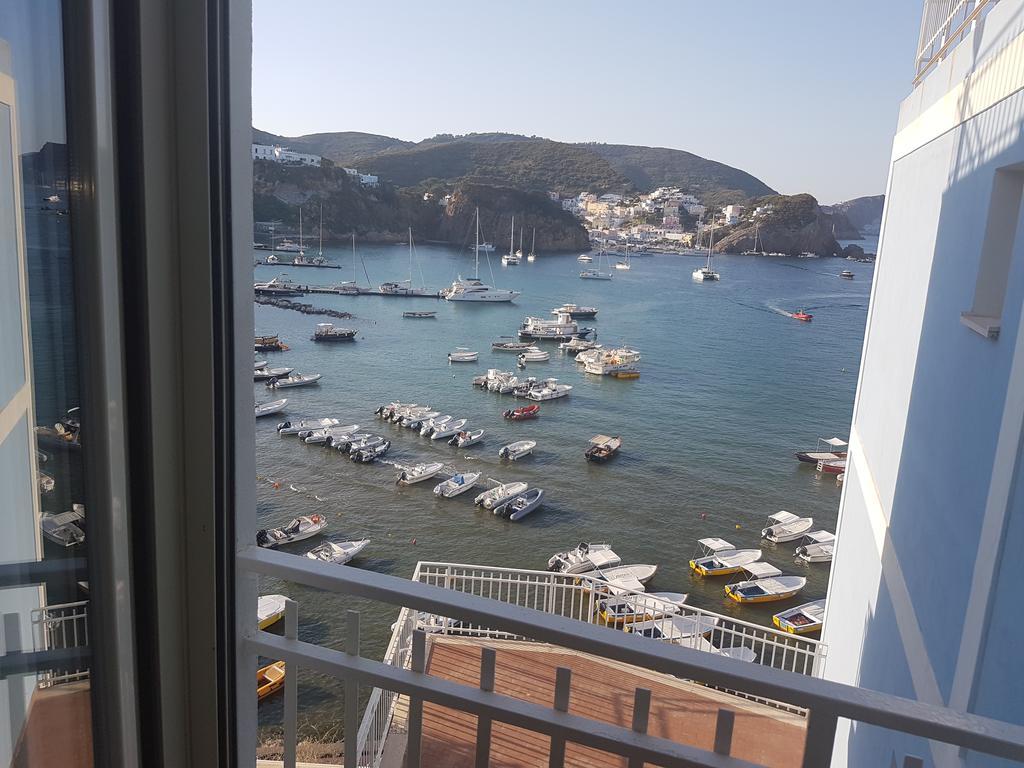 Hotel La Baia Ponza Eksteriør billede